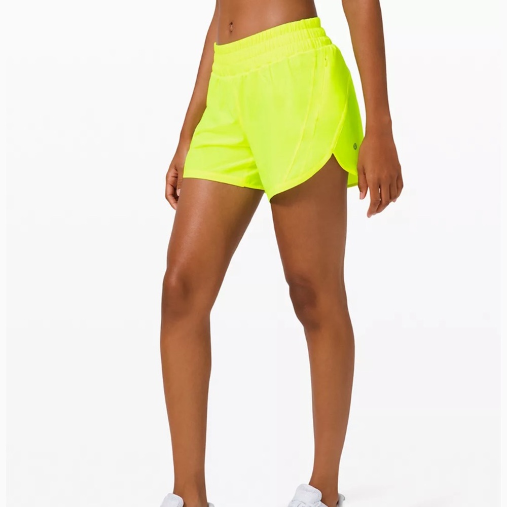 Lululemon Track That MR Short 5” lined